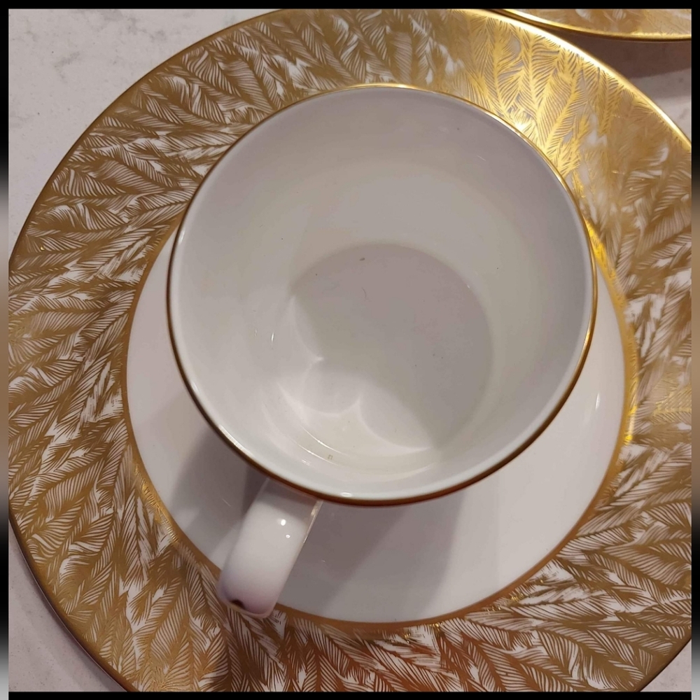 Vintage Royal Worcester Gold Feather Cups and Lunch Plates